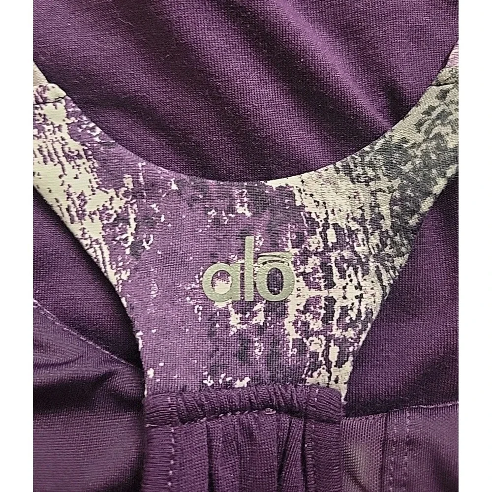 Alo Yoga Lia Tank Top w/ Built In Bra Support Gym Yoga Workout Top